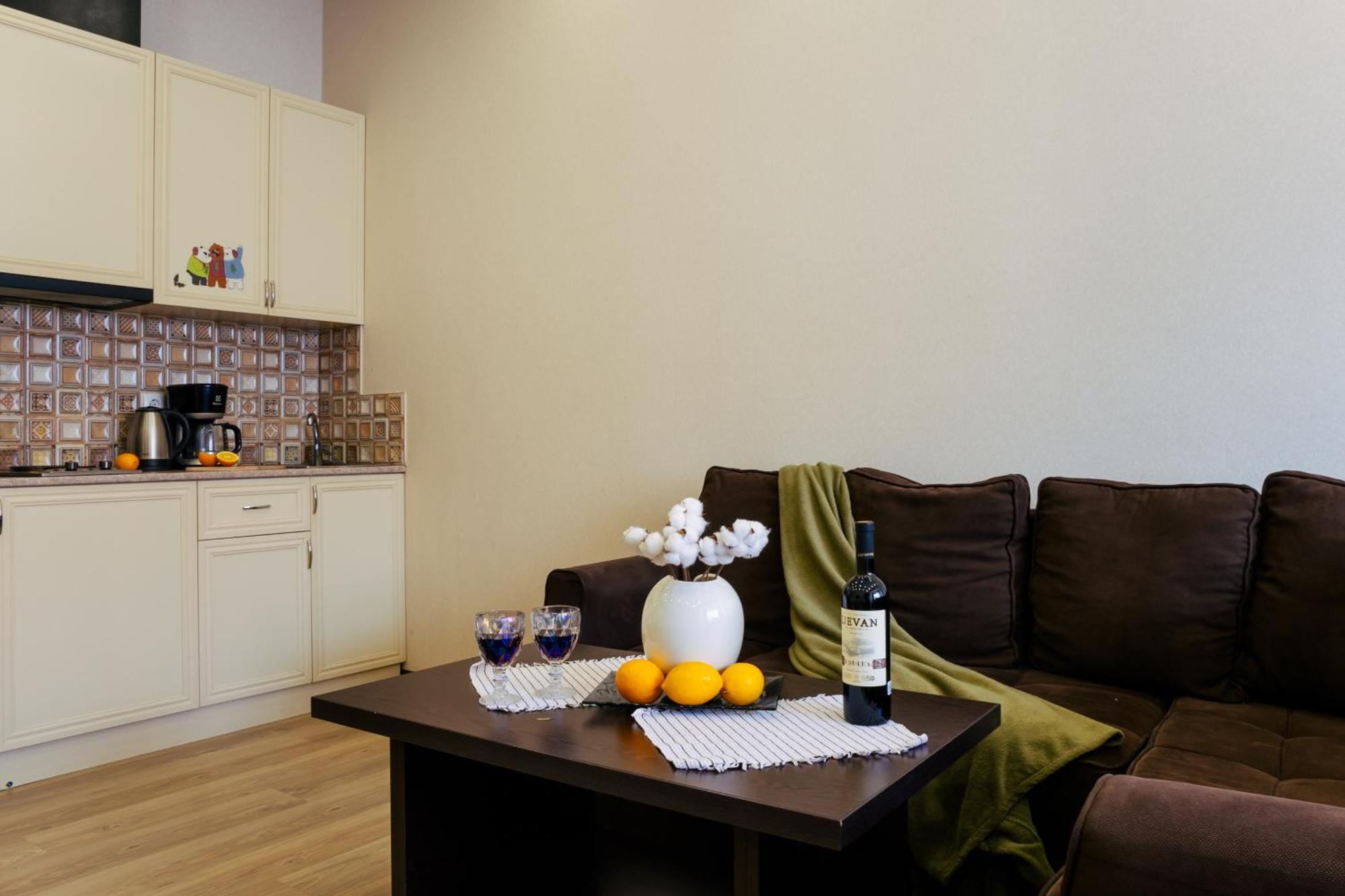 Residence North Avenue, Teryan 8. 14 2 耶烈万 外观 照片