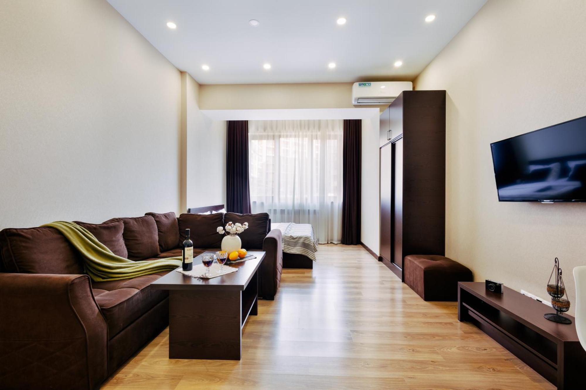 Residence North Avenue, Teryan 8. 14 2 耶烈万 外观 照片
