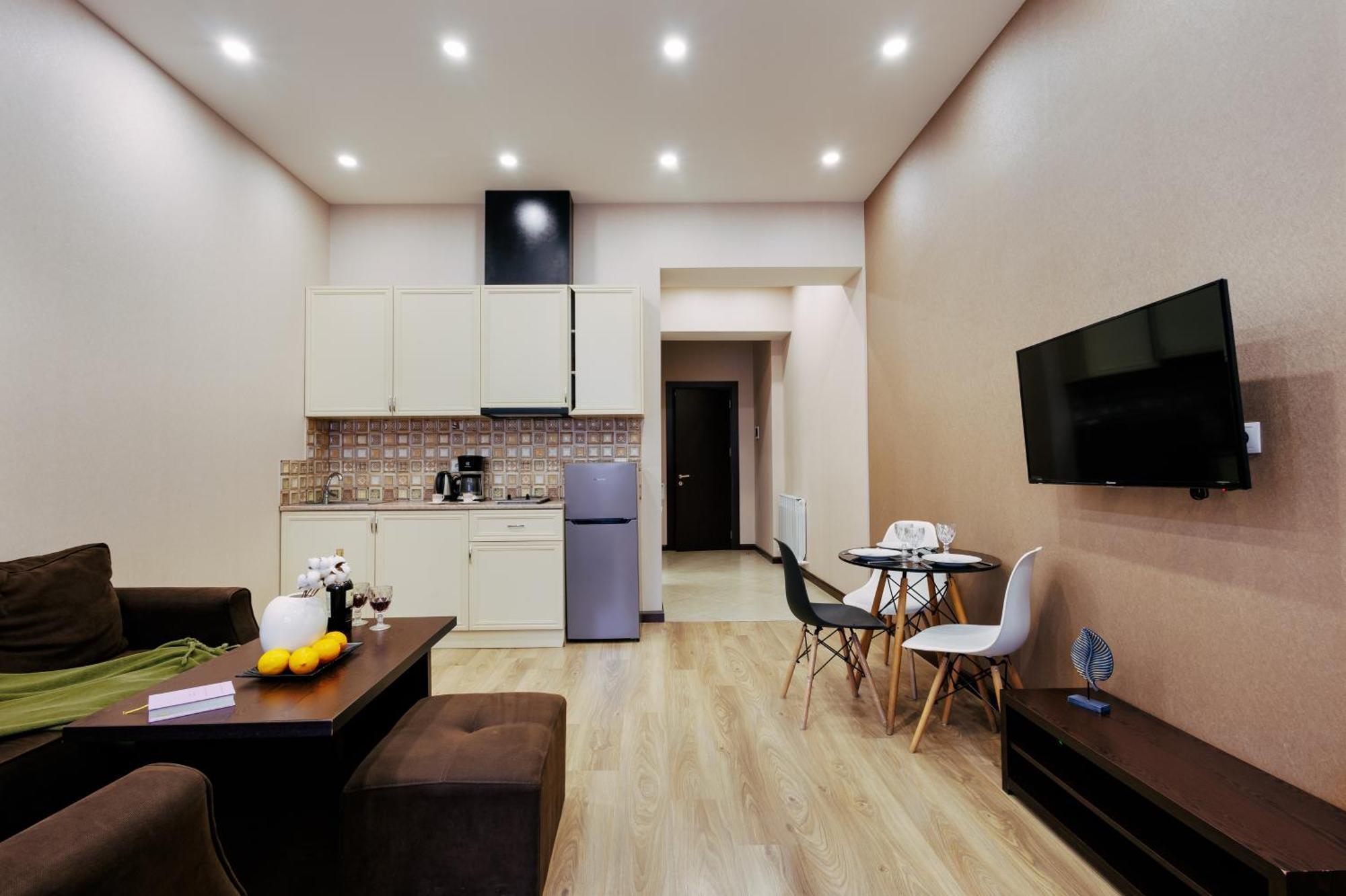 Residence North Avenue, Teryan 8. 14 2 耶烈万 外观 照片