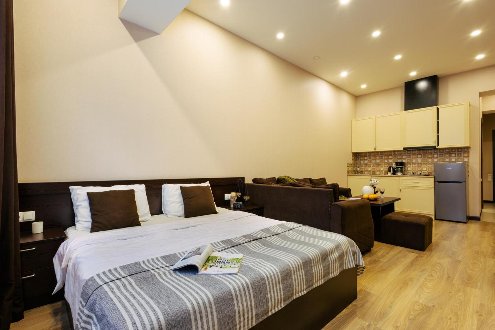 Residence North Avenue, Teryan 8. 14 2 耶烈万 外观 照片