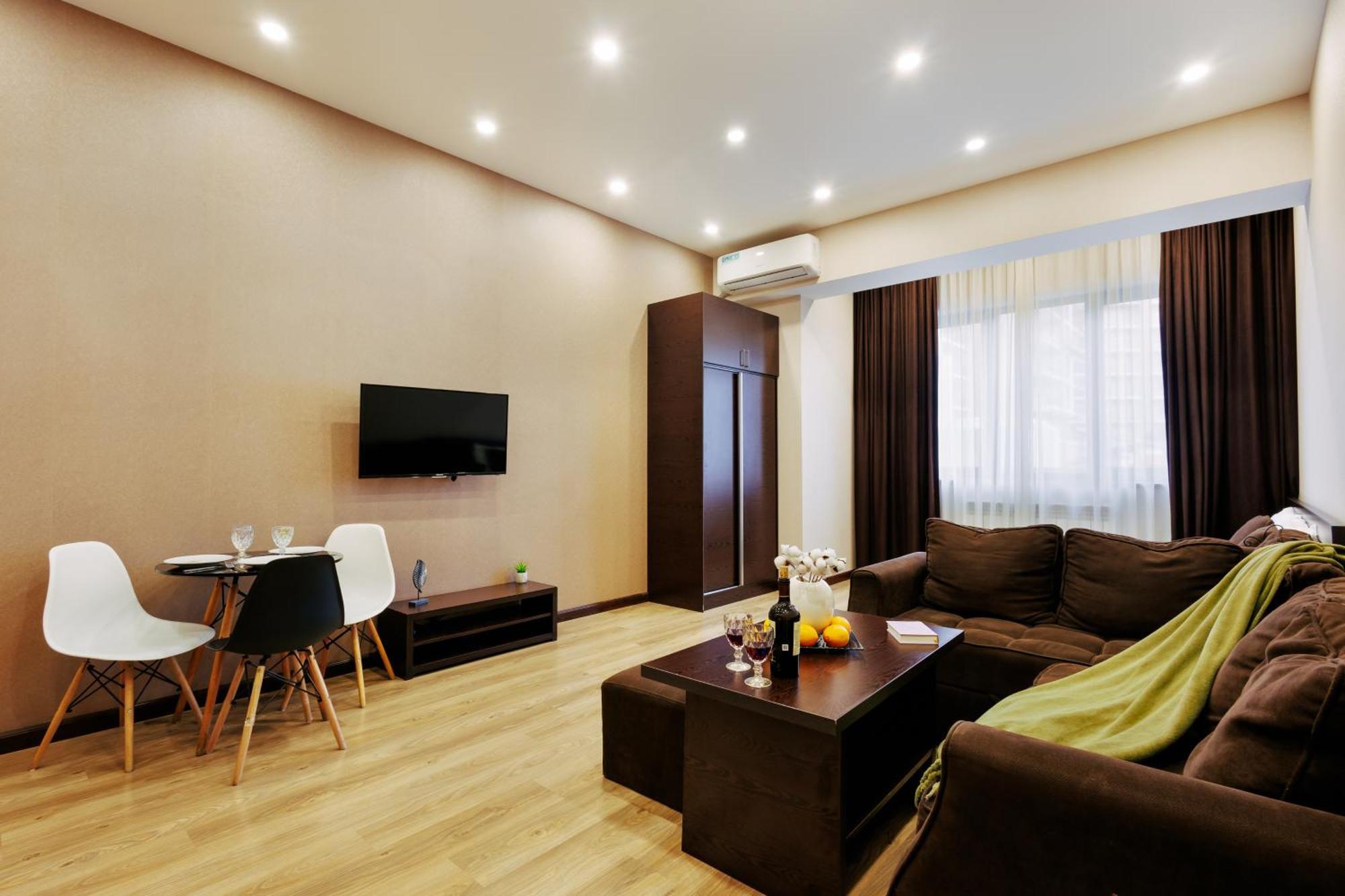 Residence North Avenue, Teryan 8. 14 2 耶烈万 外观 照片